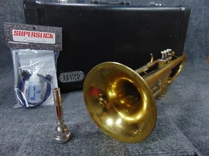 Jupiter Bb Trumpet READY TO PLAY JTR-600 custodia fascia scuola kit cura boccaglio - Foto 1 di 24