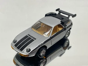 HONG KONG PORSCHE 928 - PULLBACK -SILVER MET. 1:44- FAIR - 547 - Picture 1 of 7