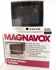 Vintage Magnavox Small 9" CRT Retro Gaming TV White - Picture 1 of 7