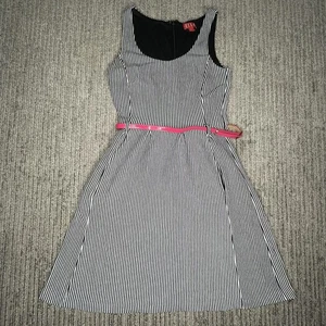 Elle Größe 4 Damen Kleid lang Sommer Tank Freizeit ärmellos Streifen schwarz weiß - Bild 1 von 3