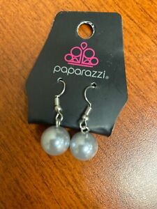 NeW Paparazzi dangle drop earrings❤️Silver Gray bead hypoallergenic Silver hooks