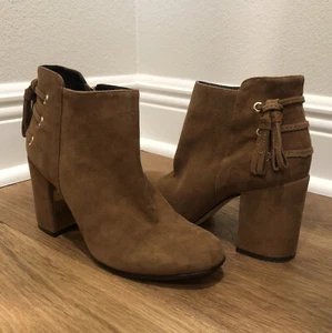 Rachel Zoe Twiggy Camel Suede Sepia Ankle Boots Bootie Size 7.5 - Picture 1 of 6