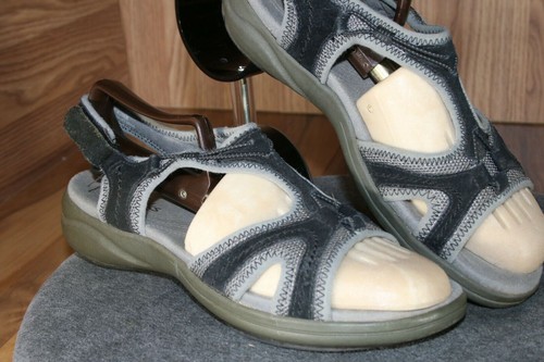 Sandali Clarks In Motion Jump Slingback Passeggio Escursionismo Bagnati Nero Grigio Donna 8 9