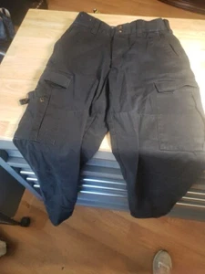 Mens Propper CriticalEdge EMT Dark Navy Cargo Pants Size 32 Used - Picture 1 of 3