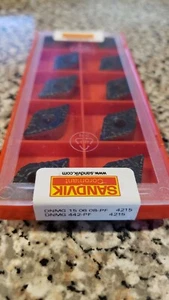SANDVIK COROMANT DNMG 15 06 08-PF 4215 CARBIDE INSERTS - Picture 1 of 3