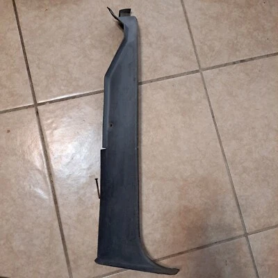 Ford Ranchero 1973 1974 puerta trasera pilar sil plástico plataforma moldura lado del conductor Foto 1 de 2