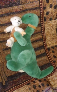 1983 Vintage North American Bear Lg Dinosaur & Caveman Bear - Picture 1 of 2