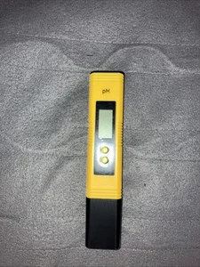 Yellow Portable Digital High Stability Water Quality Tester Pen Type PH Meter - Picture 1 of 2