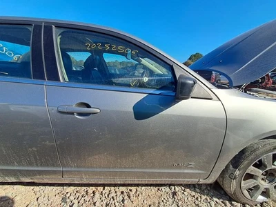 Used Front Right Door Assembly Front fits: 2009 Lincoln Mkz R. w/o side moulding Foto 1 de 4