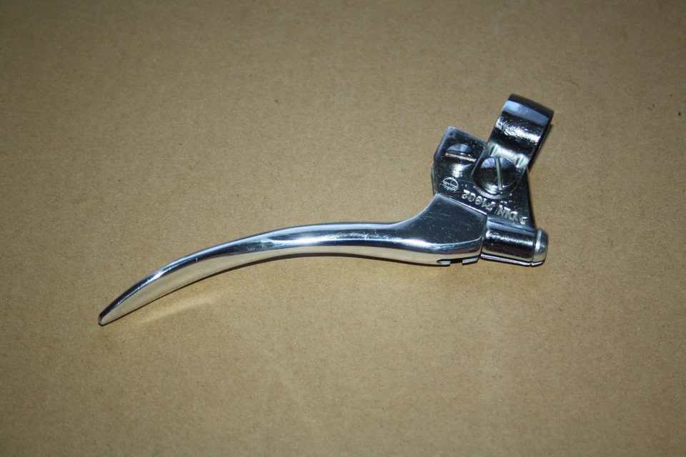 RT 125 / IFA RT 125 / DKW RT 125 , orig. " MILA "- Bremshebel , nicht AWO - Bild 1 von 4