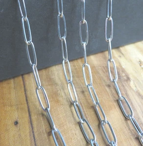 Chaîne acier inoxydable maille trombone argentée - Imagen 1 de 1