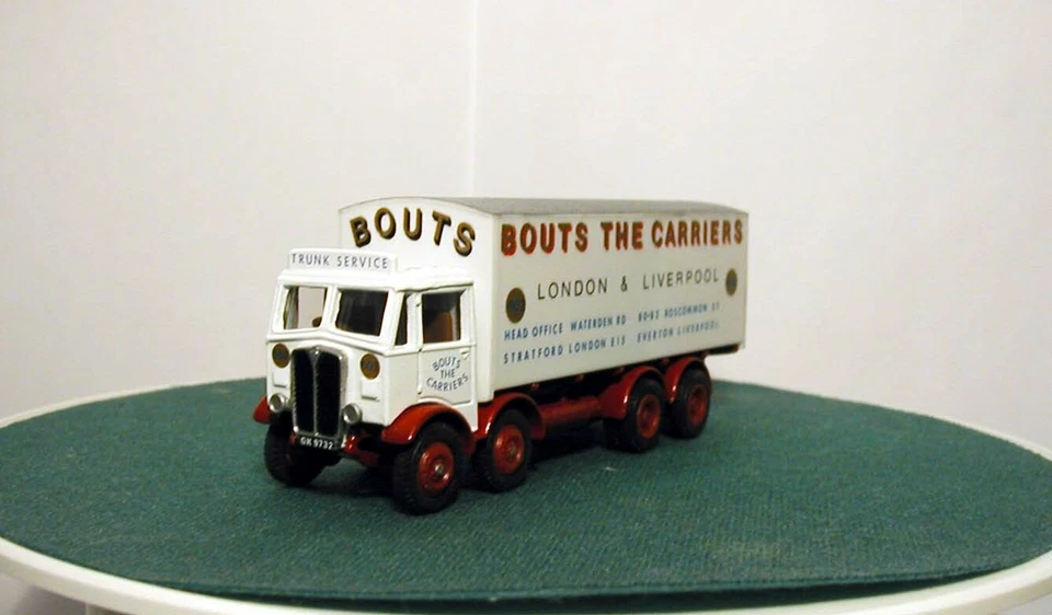 EFE AEC MAMMOTH MAJOR BOXVAN BOUTS THE CARRIERS 11007 - Image 1 of 1