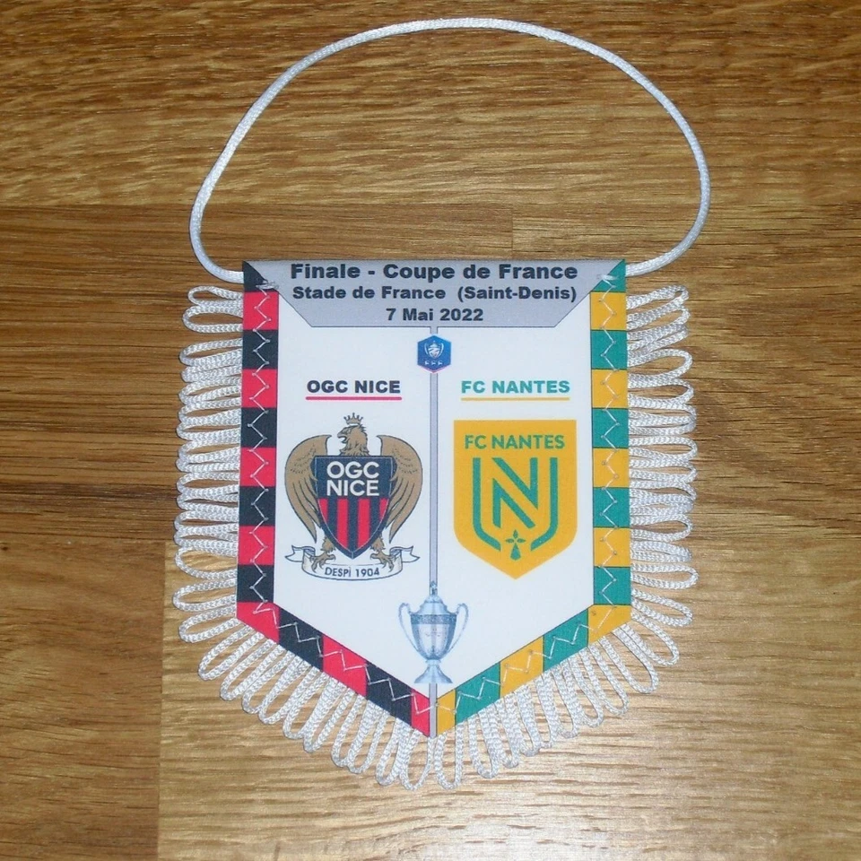 NANTES / NICE (Finale Coupe de France 2022) - Fanion en tissu, neuf - Photo 1/1