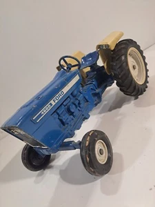 Vintage Ertl Die Cast 1/16 Ford 4600 Farm Tractor Dyersville U.S.A. (Defects) - Picture 1 of 13