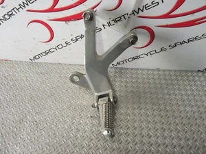 YAMAHA THUNDERCAT YZF600R 4TV 1998 RIGHT REAR FOOTREST HANGER BK513 - Bild 1 von 6