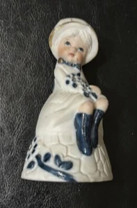 De colección Jasco Bell Girl - Royal Majestic Sentado con Gorro RARO - Imagen 1 de 6