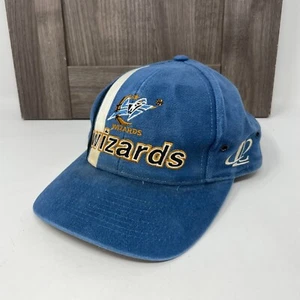 Gorra gorra vintage de los Washington Wizards logotipo antiguo a rayas logotipo ajustable atlética años 90 - Imagen 1 de 19