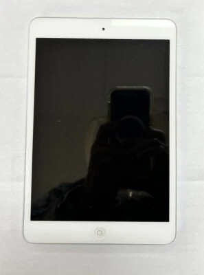 Apple iPad mini 1st Generation A1432 16GB Wi-Fi White iOS 9.3.5 - Image 1 of 4