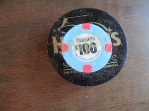 🌟🌈Ficha de casino Harrah's Las Vegas $100 50 AÑOS 1937 - 1987 RARA $37.95 - Imagen 1 de 2