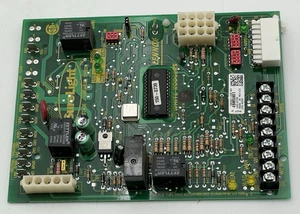 LENNOX SURELIGHT 18M9901, 50V61-120-01, 150-0739 FURNACE CIRCUIT CONTROL BOARD - Picture 1 of 6