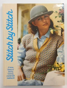 VTG Vol #1 Stitch By Stitch Hardbound Book Sewing, Knitting ETC Totstar Books - Foto 1 di 16