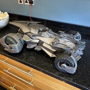 Batmobile Batman Justice League mattel RC Radio control Car - Untested - Picture 1 of 7