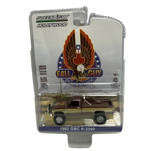 Camión Greenlight Fall Guy 1982 GMC K-2500 4x4 1:64 44860F serie Hollywood NUEVO - Imagen 1 de 11