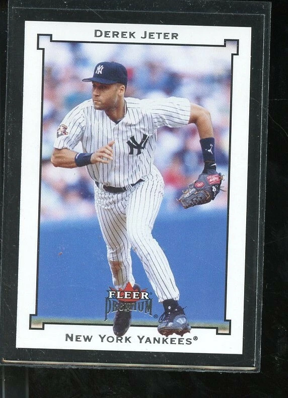 2002 FLEER PREMIUM #2 DEREK JETER MINT  E011560 - Image 1 of 1