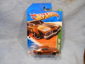 (1) HOT WHEELS 2011  #58/244 '68 OLDS 442 Treasure Hunt 8/15 long card - Picture 1 of 2
