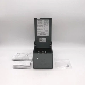 Square D HOM2-4L50R Homeline Rainproof Load Center - No Breaker - Picture 1 of 6