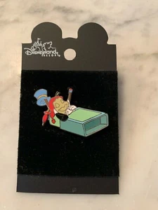 Disneyland Jiminy Cricket Sleeping in a Match Box Pin 4796 - Picture 1 of 3