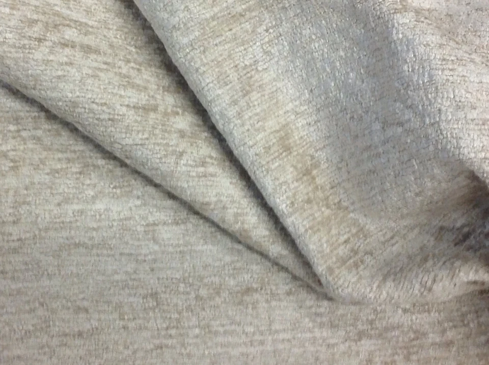 Tapicería de chenilla de lujo Kravet CoutureTexture - Dile todo/crudo (31198-16) 4,25 yardas Foto 1 de 2