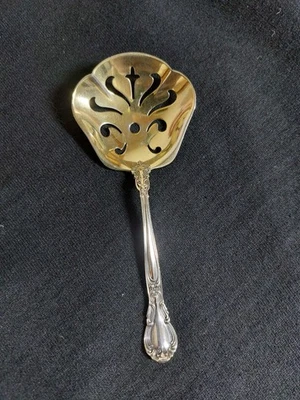 Cuchara de caramelo Gorham Chantily Sterling 16 g Foto 1 de 4