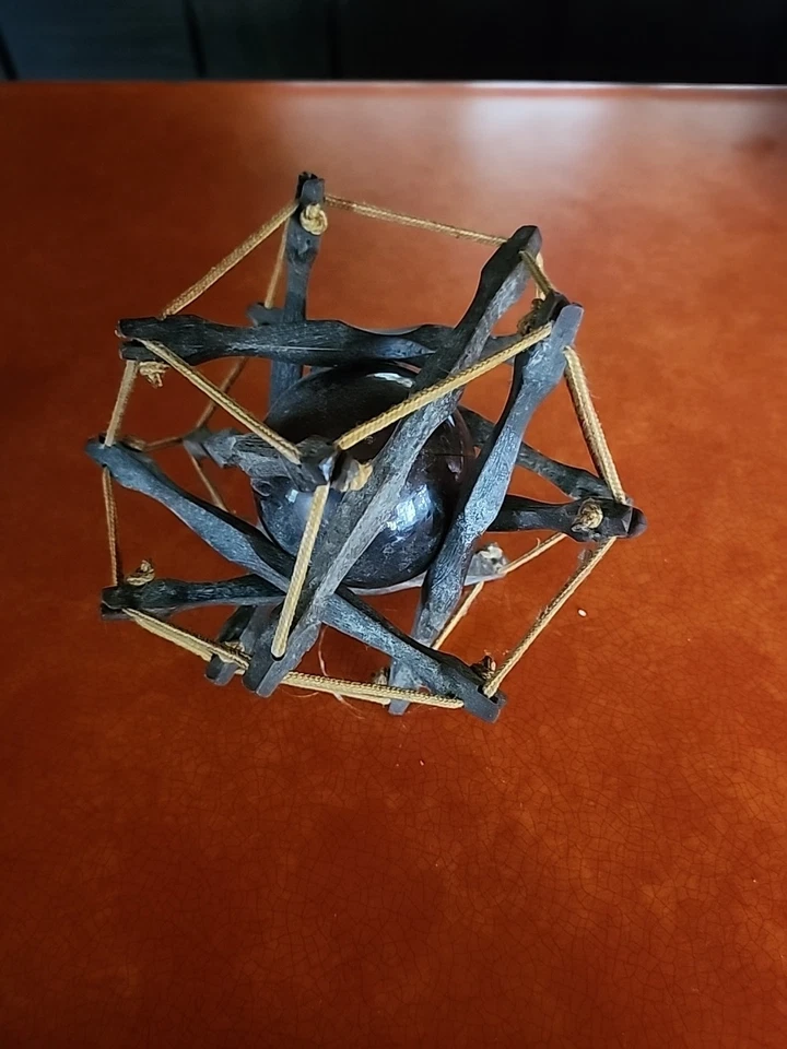 PUZZLE VINTAGE "EL NUDO DEL FILÓSOFO" por Futuristix Products bola de cristal naranja Foto 1 de 1