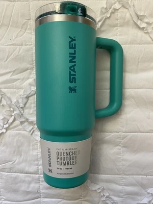 Stanley Flip Straw ProTour Quencher Tumbler / 30oz / Color: Gumdrop Green - Image 1 of 4