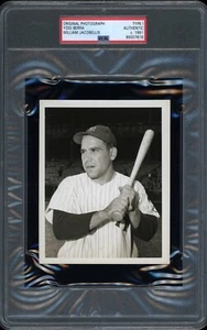 Yogi Berra 1951 Type 1 Original Photo PSA/DNA *1952 Tip Top Bread Card Image* - Picture 1 of 4