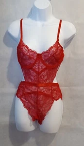 RED LACE BODYSUIT W/UNDERWIRE BRA CUPS, FRENCH CUT HIPS; SNAP CLOSURE CROTCH (S) - Picture 1 of 2