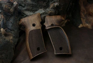 KSD Brand Sig Sauer P226 /SL /Sport I/ II/II SL/II SL PPC Compatible Walnut Grip - Picture 1 of 2