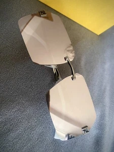 Fendi Sunglasses - Picture 1 of 9
