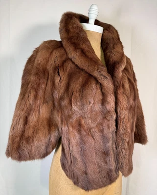 Chaqueta bolero de piel marrón suave genuina vintage años 70 estola envolvente hecha en EE. UU. Foto 1 de 4