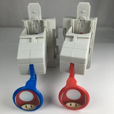 Juego 2 lanzadores de setas de repuesto Hot Wheels Mario Kart Bowsers Castle Chaos Foto 1 de 4