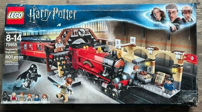 LEGO 75955 Harry Potter Hogwarts Express Train Set New - Image 1 of 2