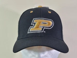 CALDERAS UNIVERSITARIAS PURDUE NCAA Licencia de Fútbol Universitario Gorra Negra Sombrero OSFM - Imagen 1 de 6