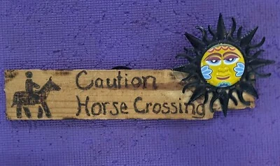 Caution Horse Crossing-rustic distressed woodburned wood sign — 第 1/4 张图片