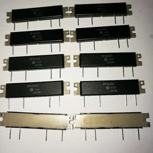 Módulo de alimentación de transistor HITACHI PF0031 RF MOS 1 pieza especializado en alta frecuencia - Imagen 1 de 2