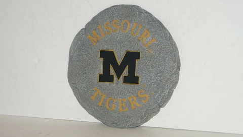 UNIVERSITY of MISSOURI MIZZOUI TIGERS STEPPING STONE OR WALL HANGING PLAQUE Cover