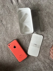 Apple iPhone 5c - 16GB - Pink - No touch screen - Picture 1 of 9