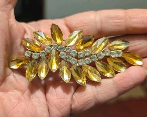 Topaz Long brooch Pin vintage - Picture 1 of 3