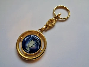 Vintage 1992 FC Barcelonas Victory European Cup Keychain Used - Picture 1 of 10