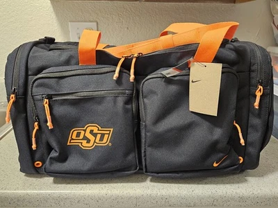 Nike Oklahoma State Cowboys Bolso de Lona Utilitario Negro Naranja Equipo Emitido RARO NUEVO Foto 1 de 4